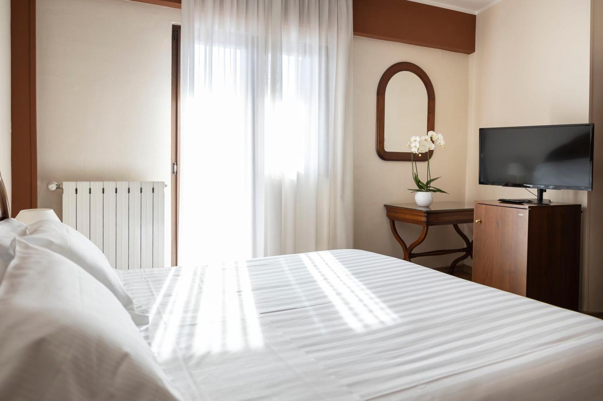 Grand Hotel Del Parco Pescasseroli Værelse billede